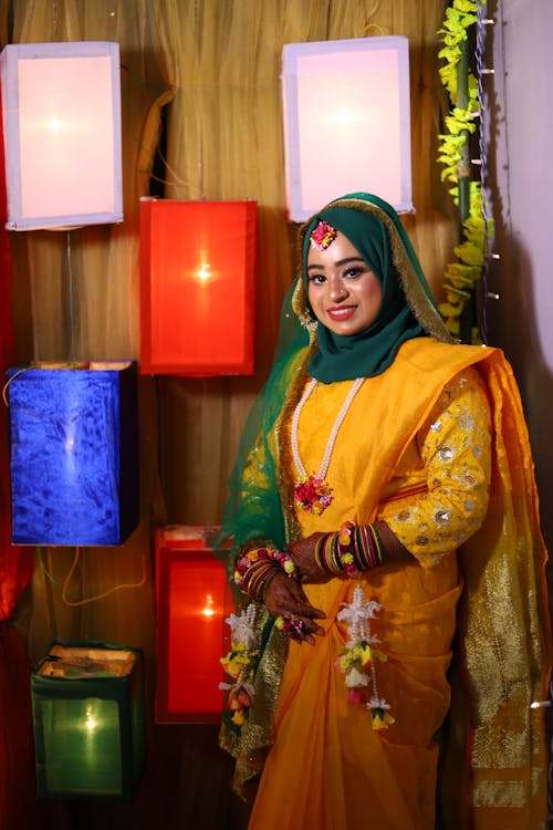 Бесплатное стоковое фото с haldi, Азиатская девушка, невеста