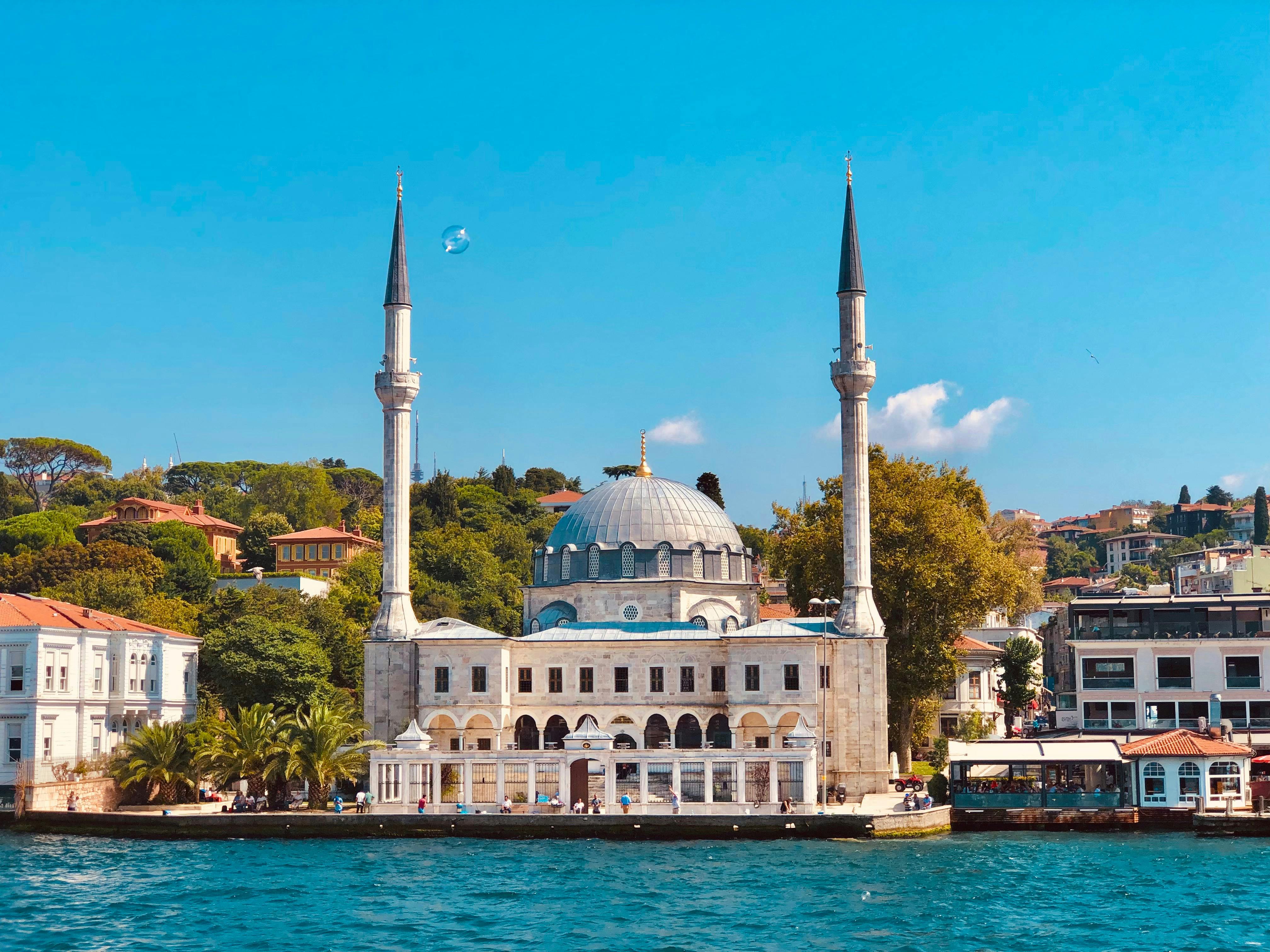 Beylerbeyi Hamid-i Evvel Mosque At The Waterfront · Free Stock Photo