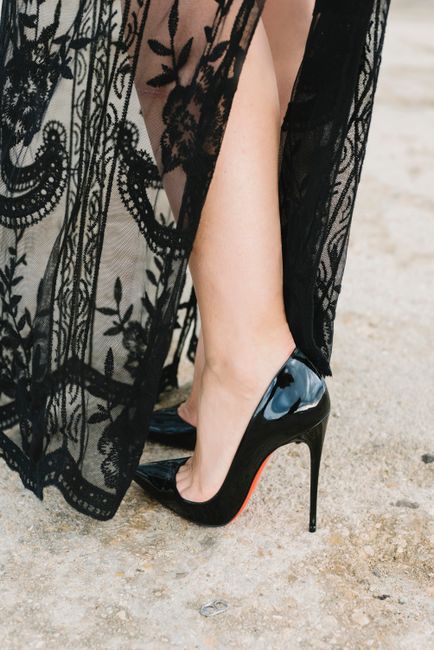 25 Perfect Shoe Colors for Your Black Dress 25 Perfect Shoe Colors for Your Black Dress