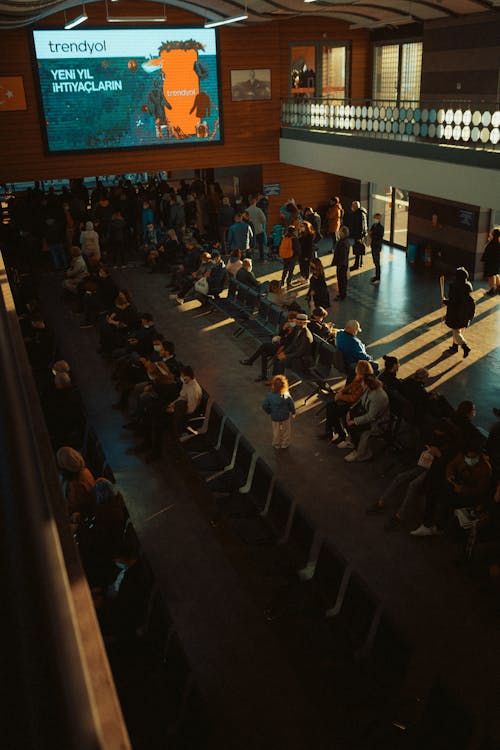 Darmowe zdjęcie z galerii z dworzec autobusowy, ekran ścienny, lotnisko