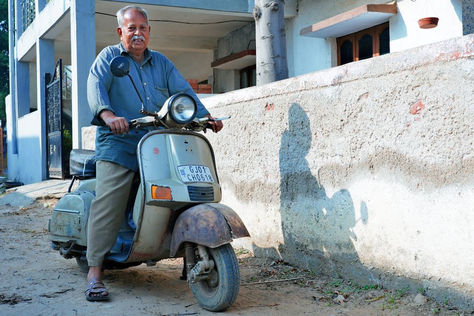 Former Gujarat Chief Minister Shankarsinh Vaghela Reportedly Seeking Return to Congress