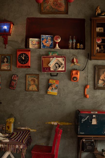 Charming interior showcasing vintage Turkish decor and antique items. Perfect for retro enthusiasts.