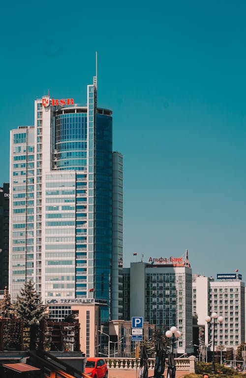 Fotobanka s bezplatnými fotkami na tému administratívna budova, exteriér budovy, fasáda