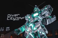 DiverCity Tokyo Plaza (Gundam Statue)