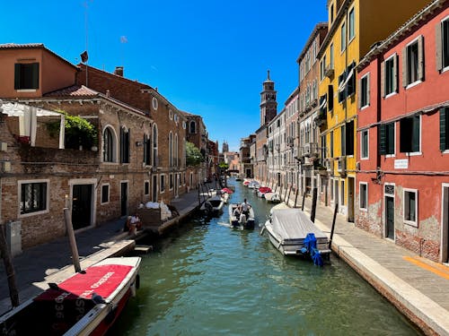 Boat in Venice