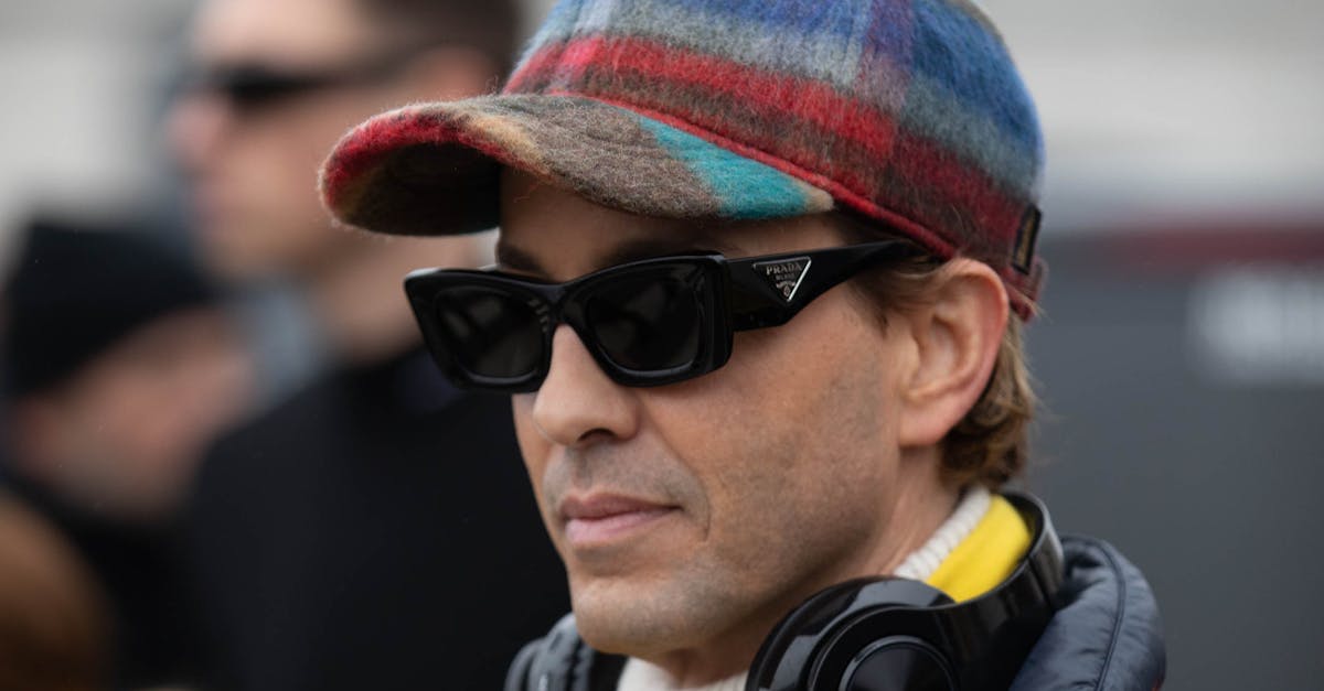 What are the major fashion weeks? What are the major fashion weeks?