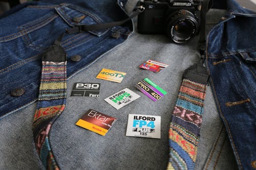 包裝, 數位相機, 牛仔外套 的 免費圖庫相片