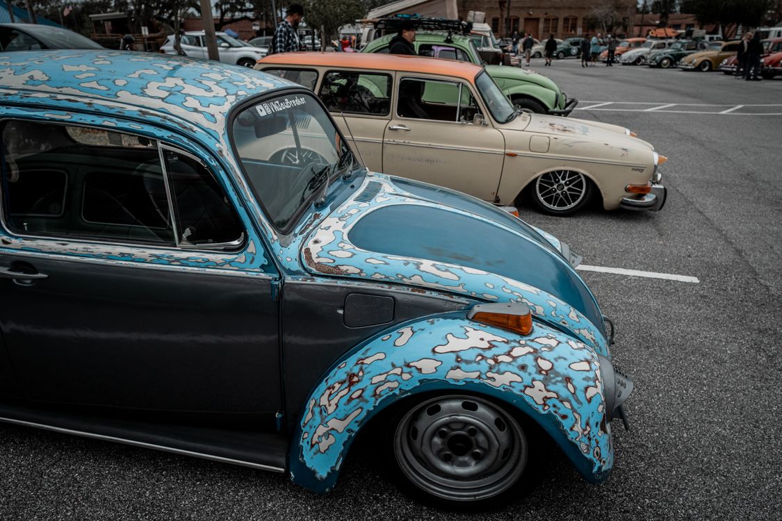 Vw Bug Custom Rally Old-fashioned Volkswagen Beetle in Parking on Rally · Free Stock Photo