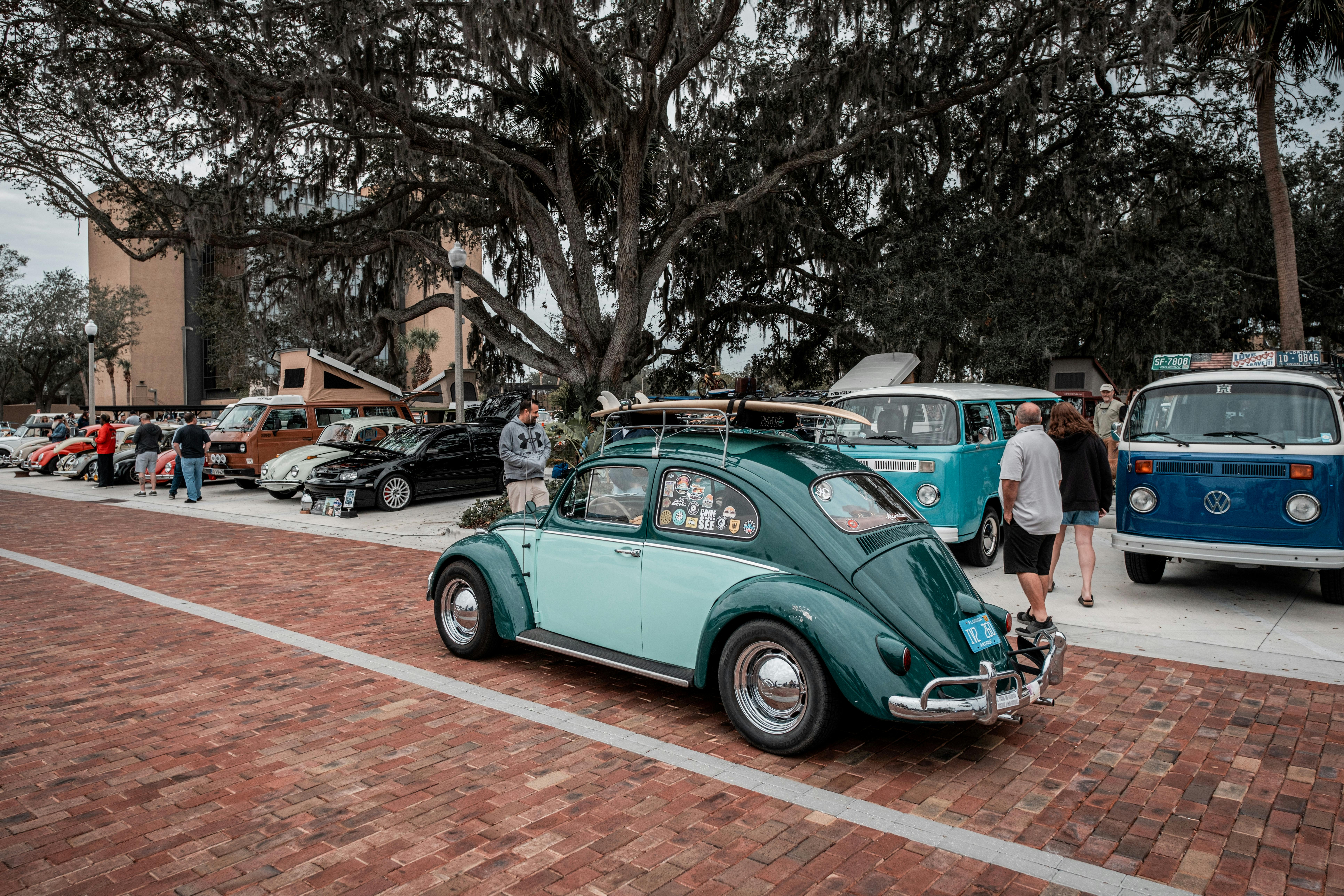 Jacksonville event offering free health and wellness services is ‘a big help’ for local patients struggling financially — Pho