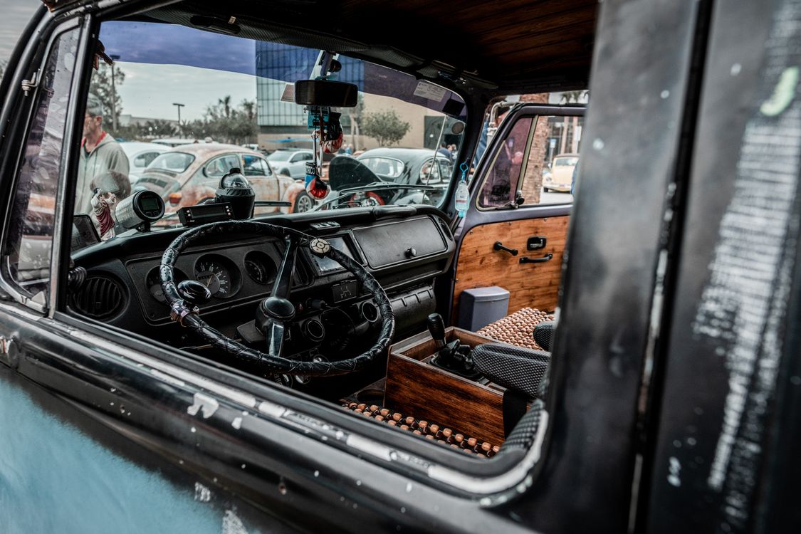 Dashboard of Vintage Volkswagen Bus · Free Stock Photo