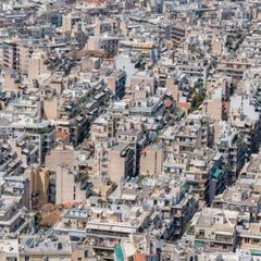 Athens Property Market: Analysis of Homes Around €800,000