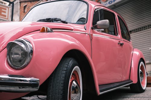 Gratis Fotos de stock gratuitas de automóvil, carro rosa, clásico Foto de stock