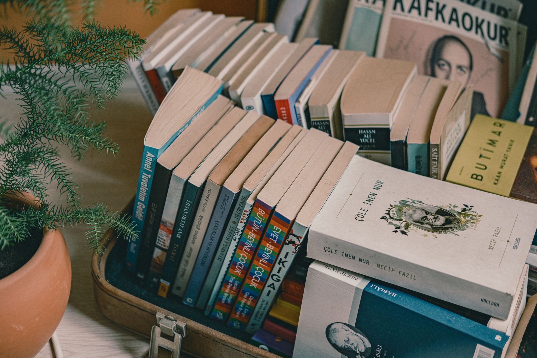 Silent Book Club