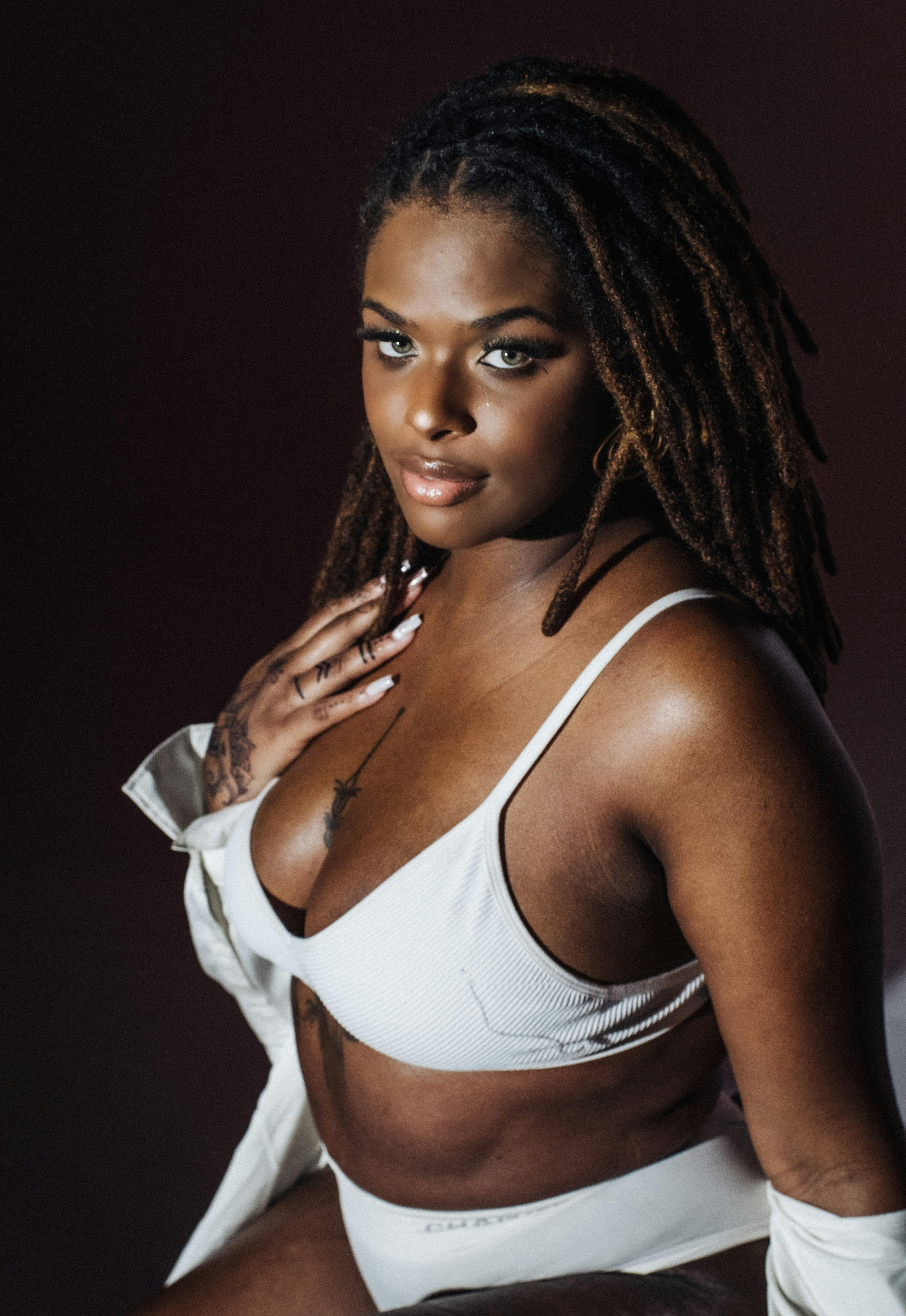 Kostenlos Kostenloses Stock Foto zu africana, afrikanische frau, afro Stock-Foto