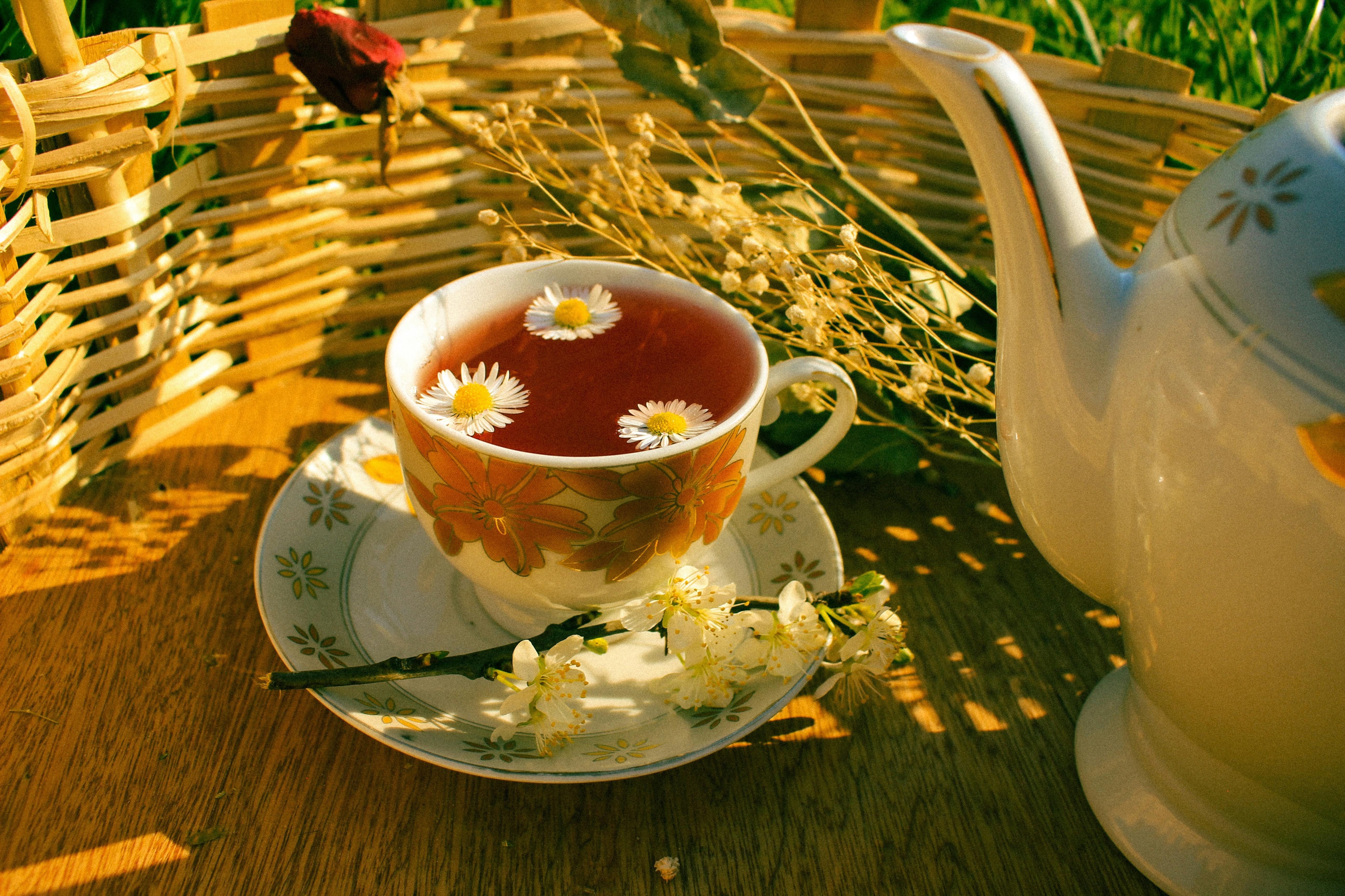 Benefits of Drinking Tea before Breakfast, Side Effects