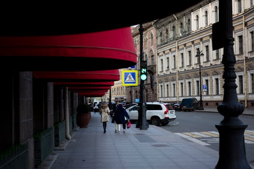 Fotobanka s bezplatnými fotkami na tému chodník, chôdza, fotografia ulice