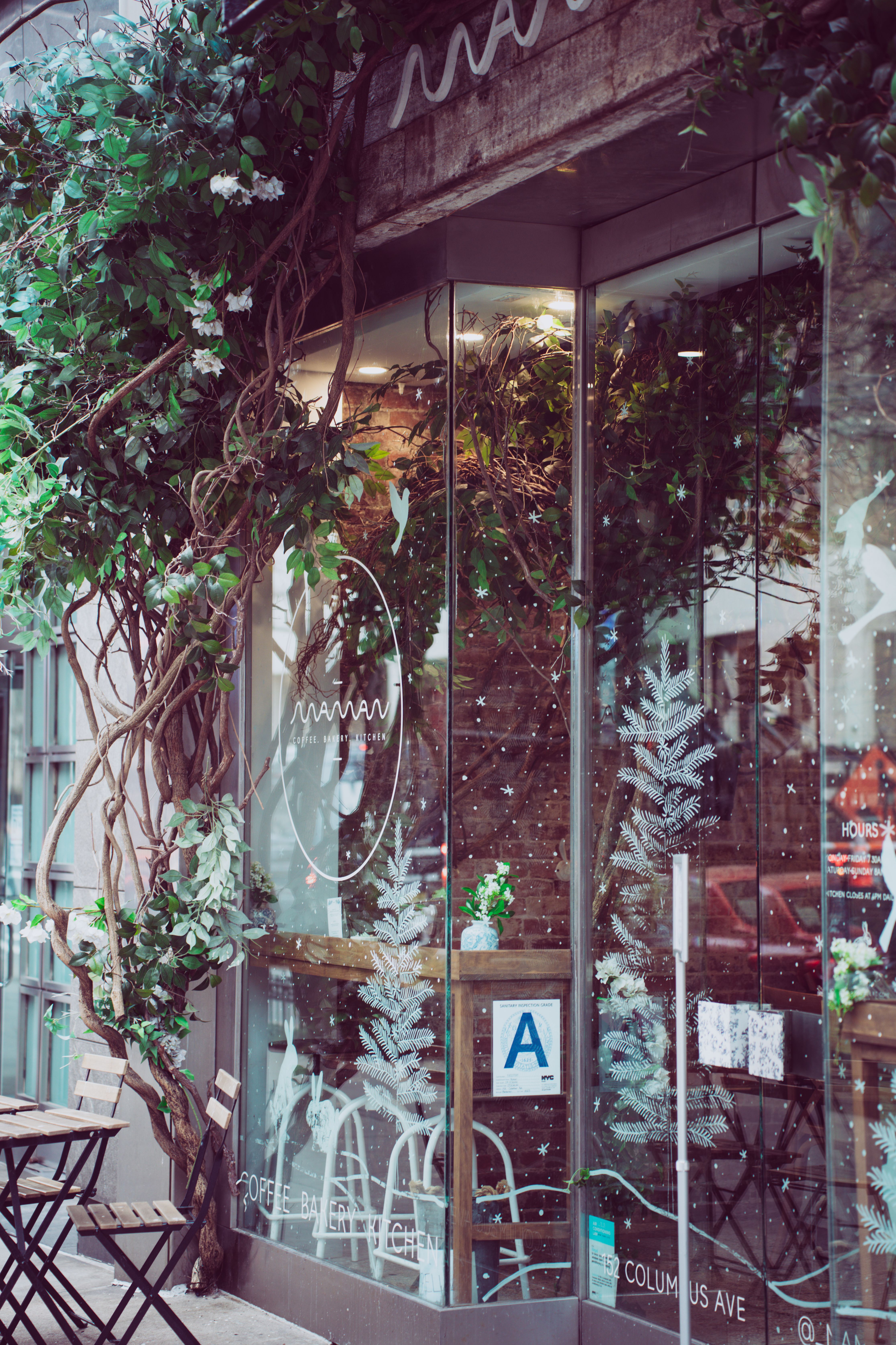 Urban Cafe Facade with Vintage Decor · Free Stock Photo