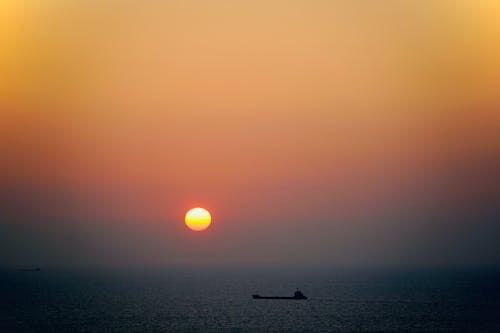 ฟรี คลังภาพถ่ายฟรี ของ ดวงอาทิตย์, ตะวันลับฟ้า, ทะเล คลังภาพถ่าย