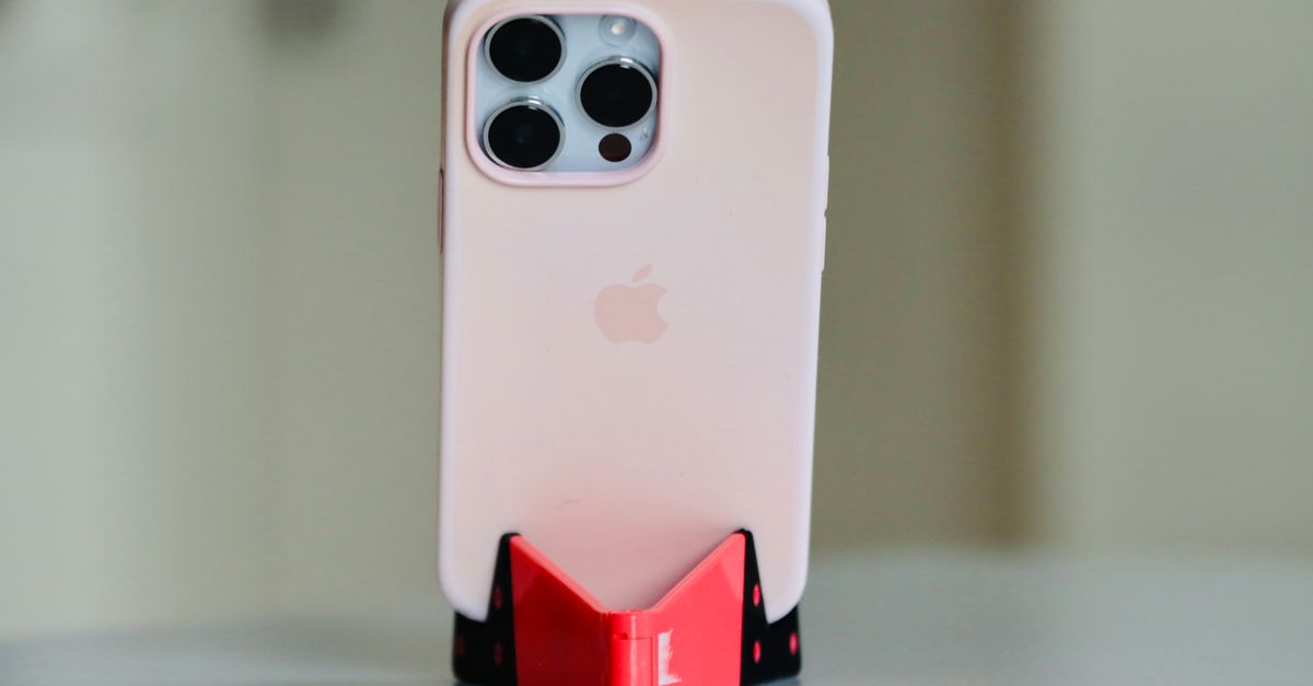 foldable phone case protection hinge dust
