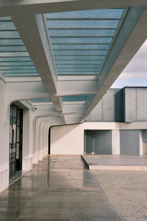 Fotos de stock gratuitas de adentro, auditorio, contemporáneo