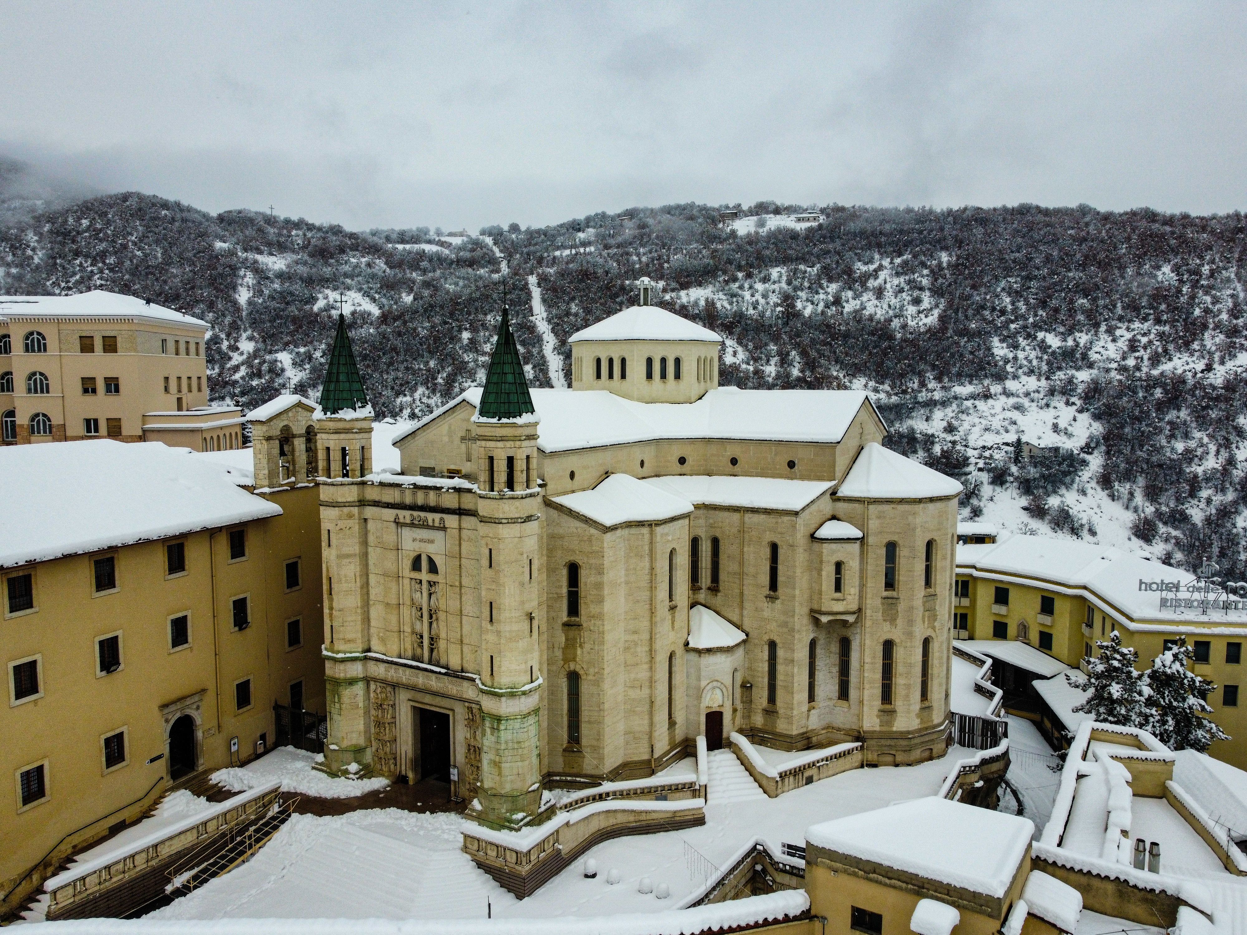 Photo of a Cathedral in Winter · Free Stock Photo