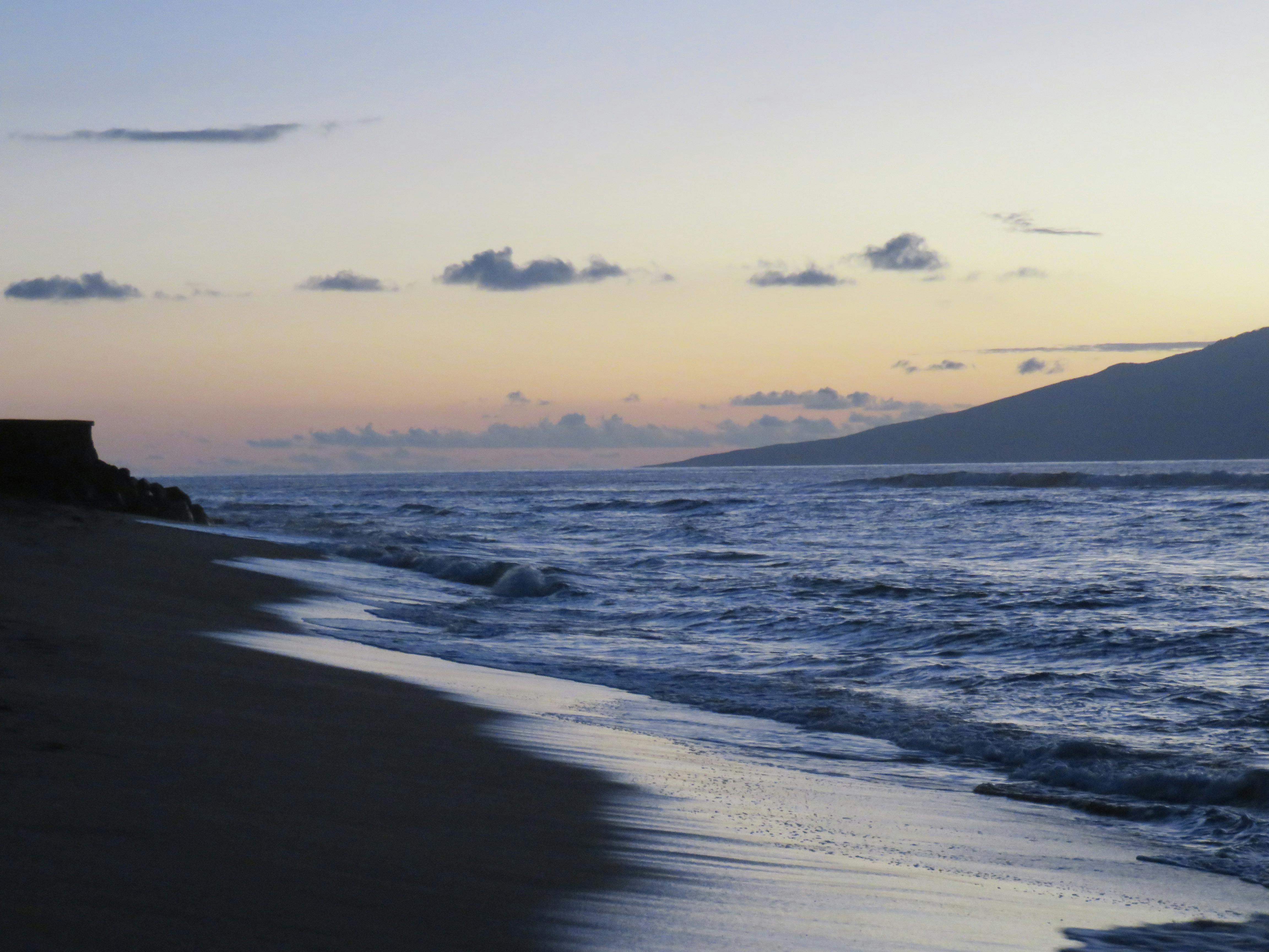 Sun setting over the ocean at Kaanapali Beach on West Maui