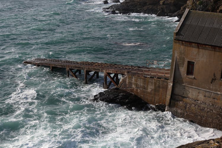 Lizard Point Coastal Walk, Cornwall