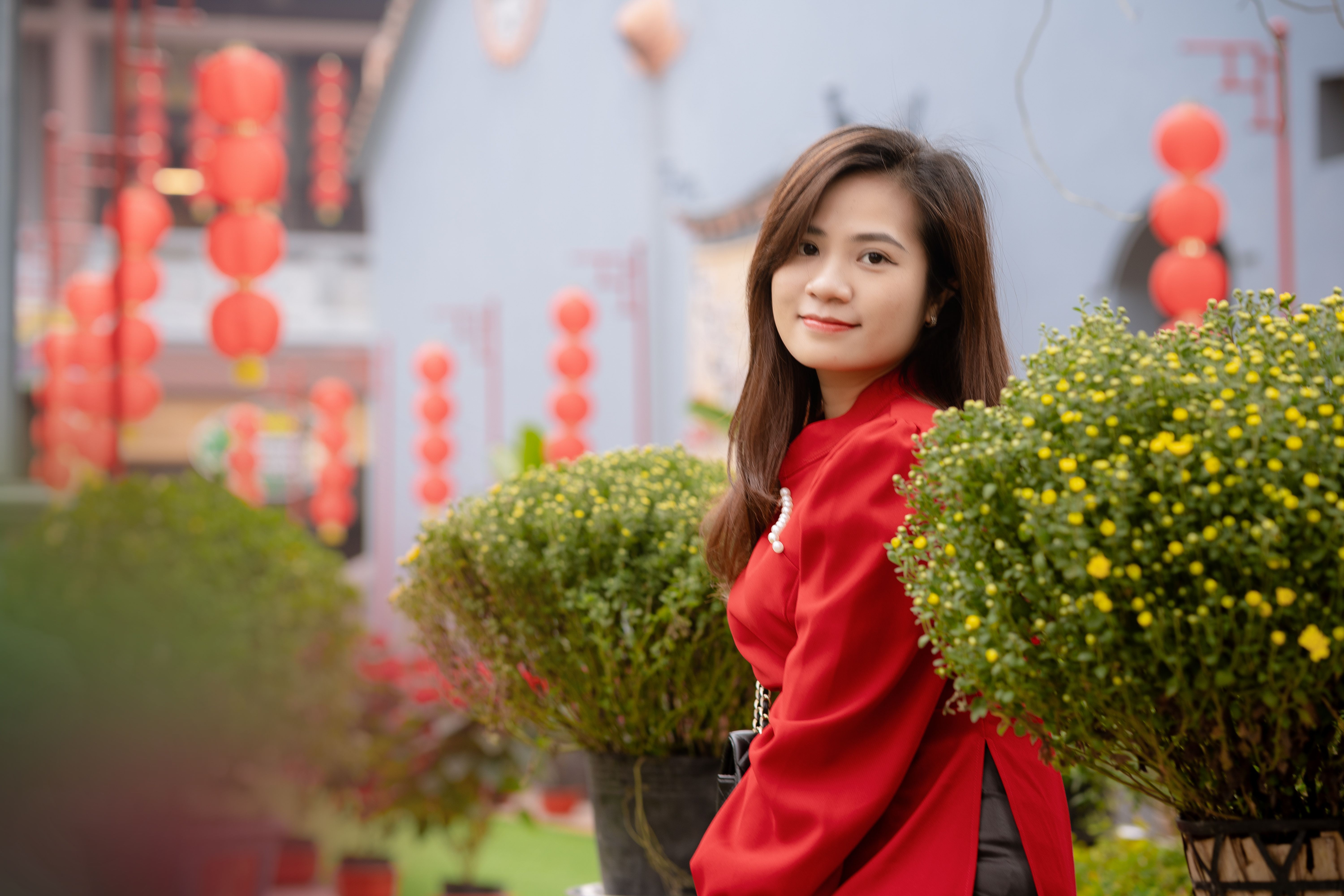 Chinese AI Girlfriend: Elegant, Wise & Deeply Connected