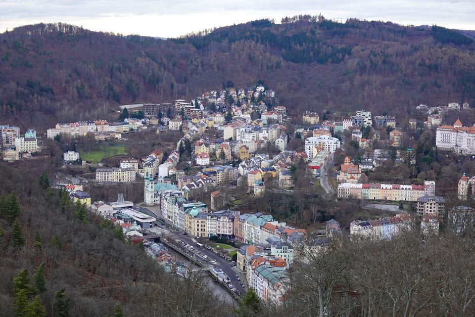 Historická česká obec s přírodním okolím