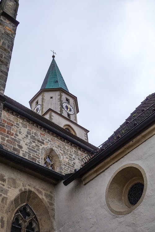 Foto profissional grátis de capela, católico, construção