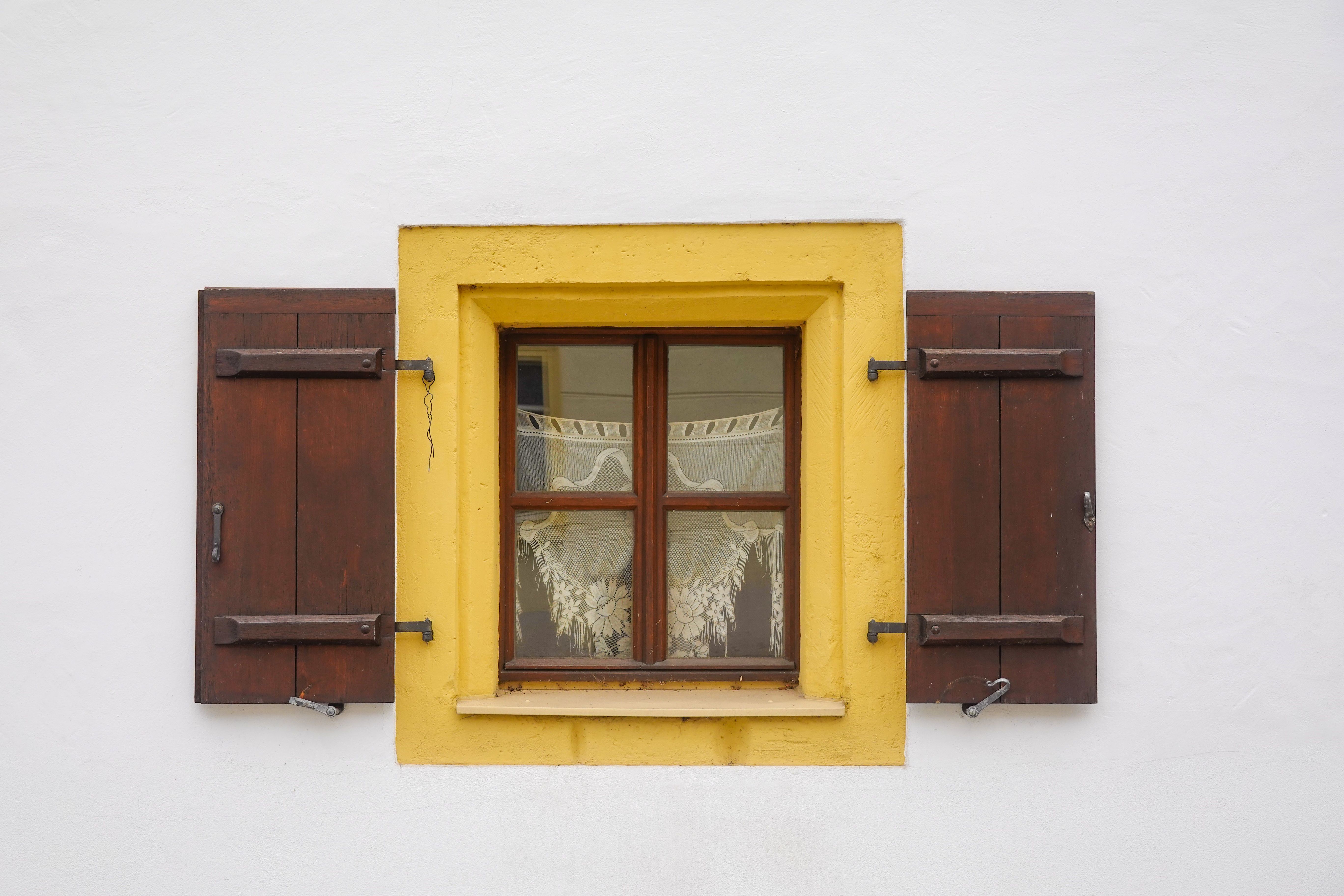 Single-Pane Windows and Poor Insulation