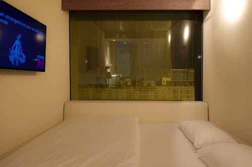 Foto stok gratis bagian dalam, hotel, jendela