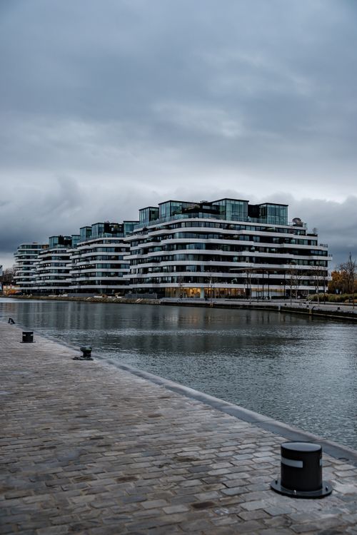 A Hotel over the River · Free Stock Photo