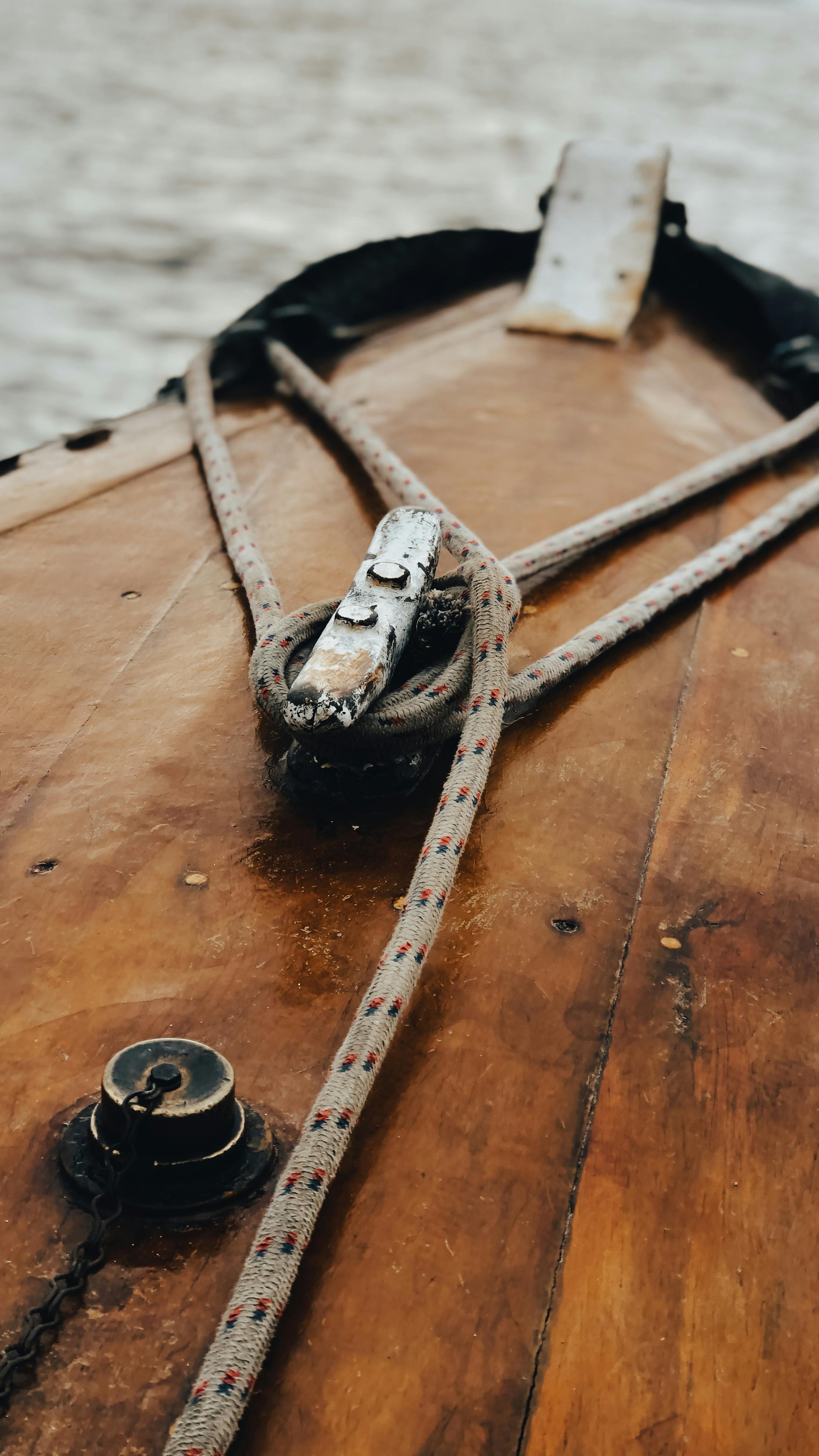 Brown Rope · Free Stock Photo