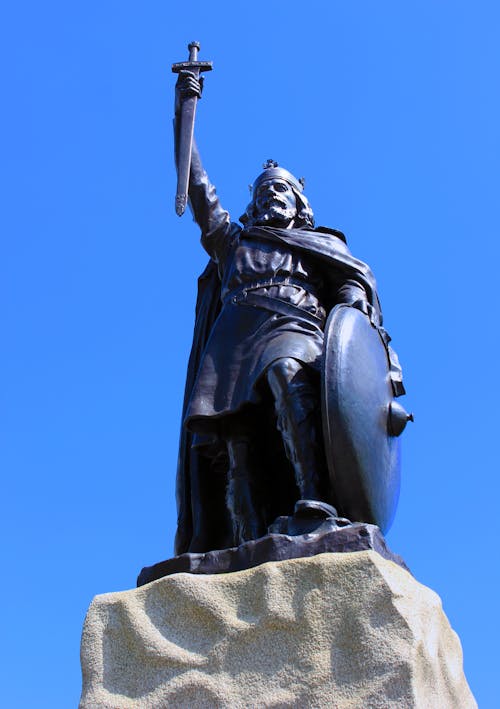 Free stock photo of king alfred, statue, sword