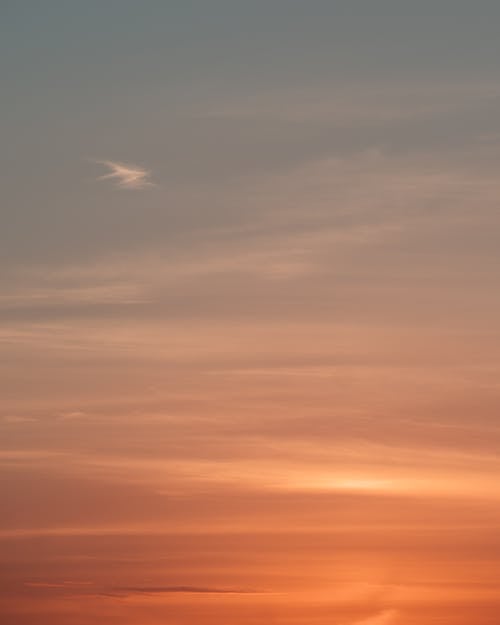 bulut görünümü, dikey atış, gün batımı içeren Ücretsiz stok fotoğraf