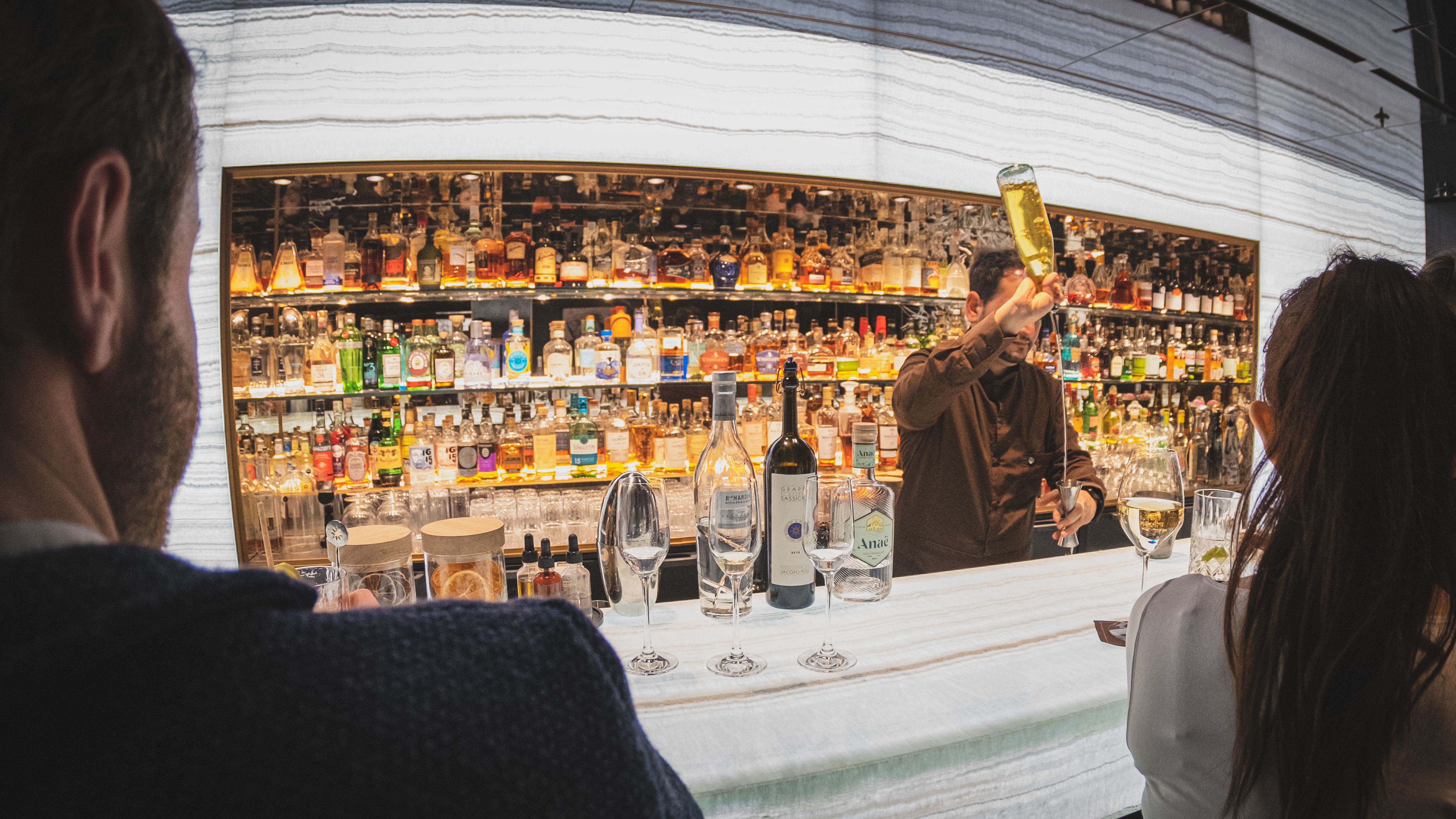 meilleur bar Paris - Les bars cachés et insolites : l’expérience secrète