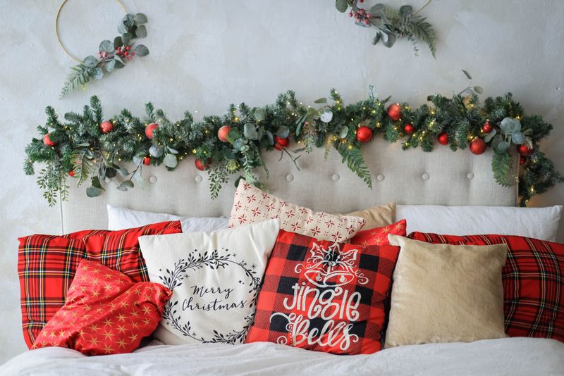 Warm Globe Pendant Lighting for a Retro-Dreamy Feel