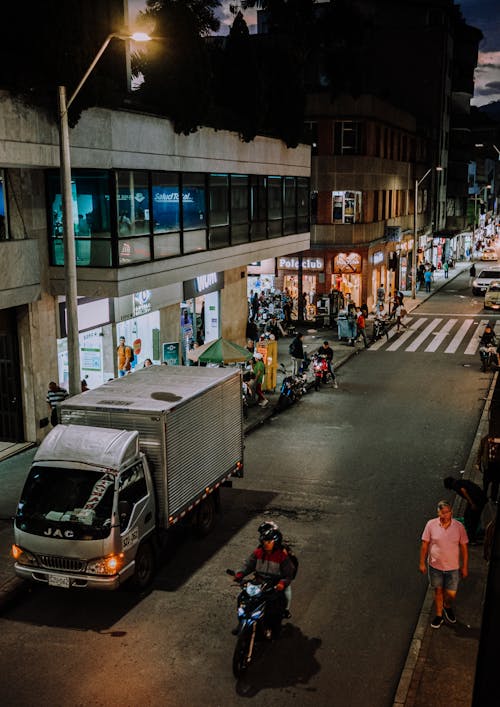 交通堵塞, 哥倫比亞, 哥倫比亞在晚上 的 免費圖庫相片