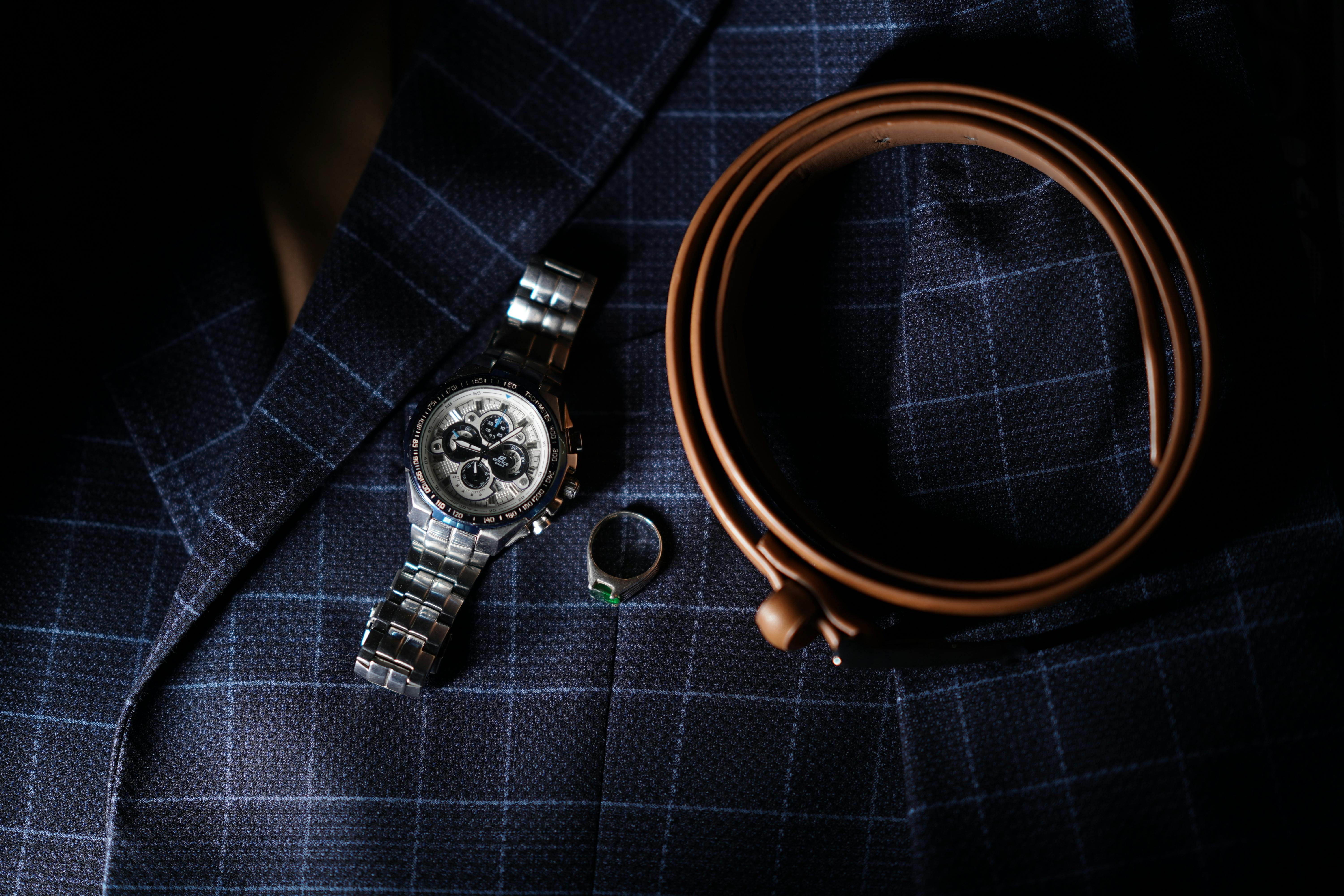 Kostenlos Kostenloses Stock Foto zu anzug, armbanduhr, ästhetisch Stock-Foto