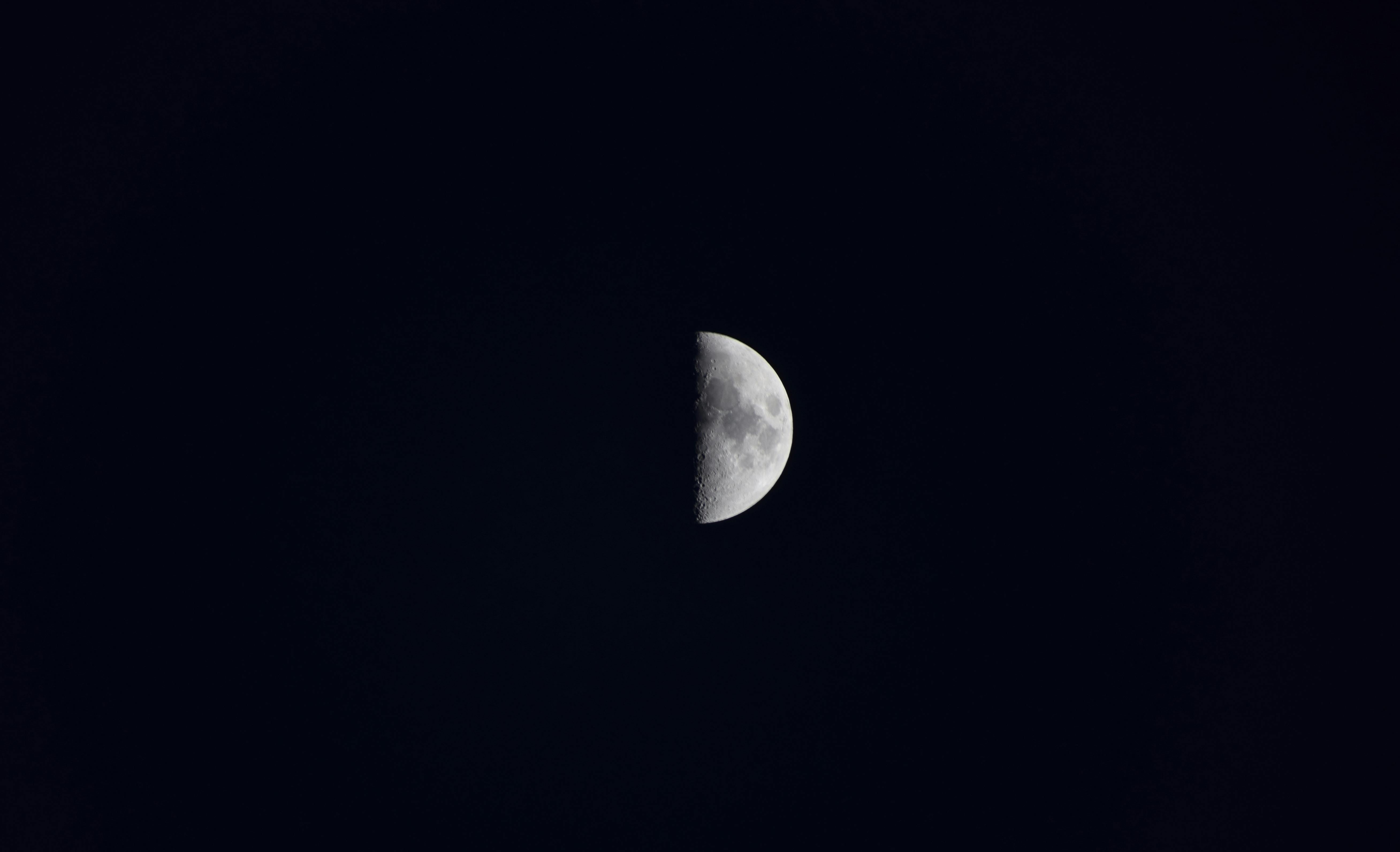 Free stock photo of dark, Dark Sky, half moon