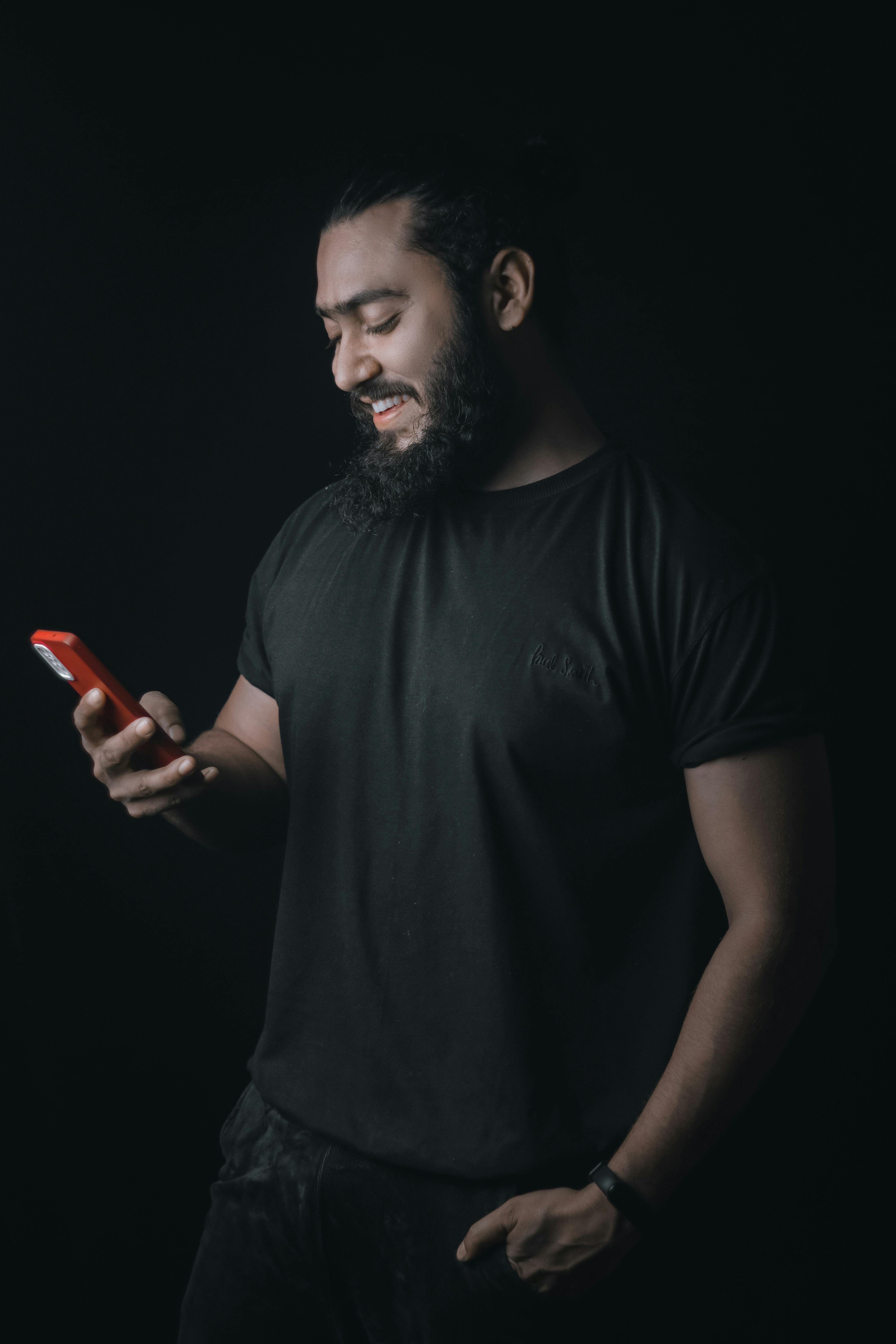 grátis Foto profissional grátis de adulto jovem, athleisure, barba Foto profissional