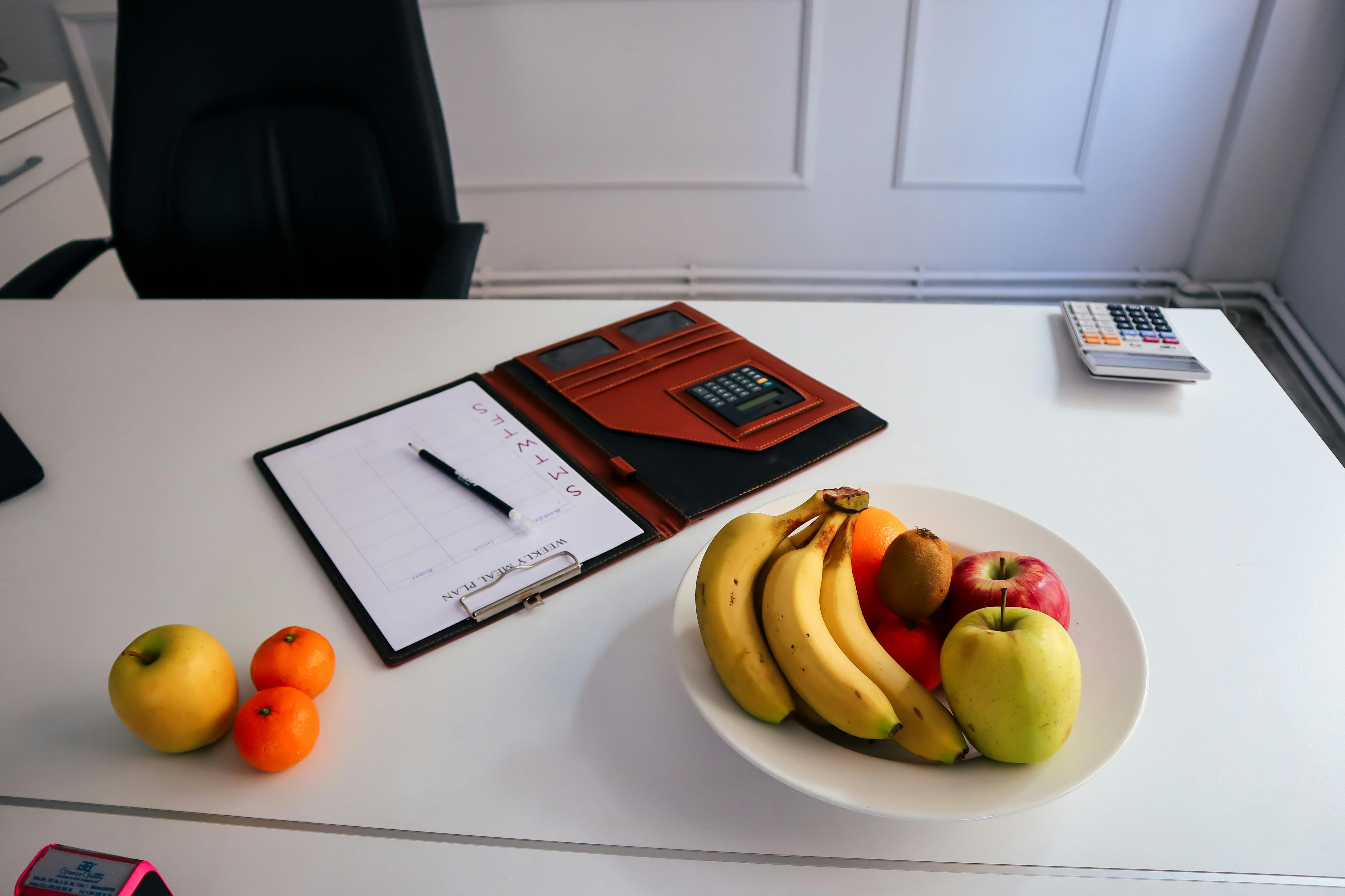 lifestyle hours productivity tools — Photo by beyzahzah on Pexels