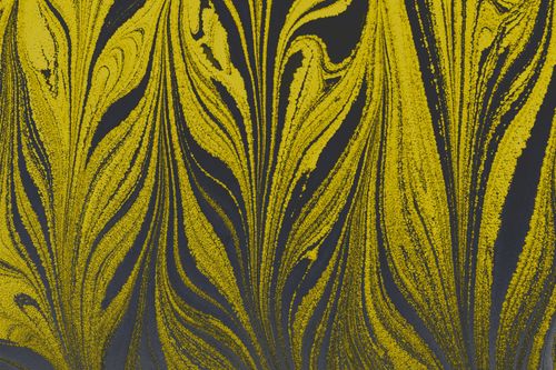 Free Dynamic abstract marbled pattern with striking yellow and black swirls for artistic projects. Stock Photo