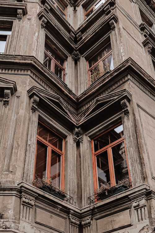 Kostenloses Stock Foto zu architektur, aufnahme von unten, außen