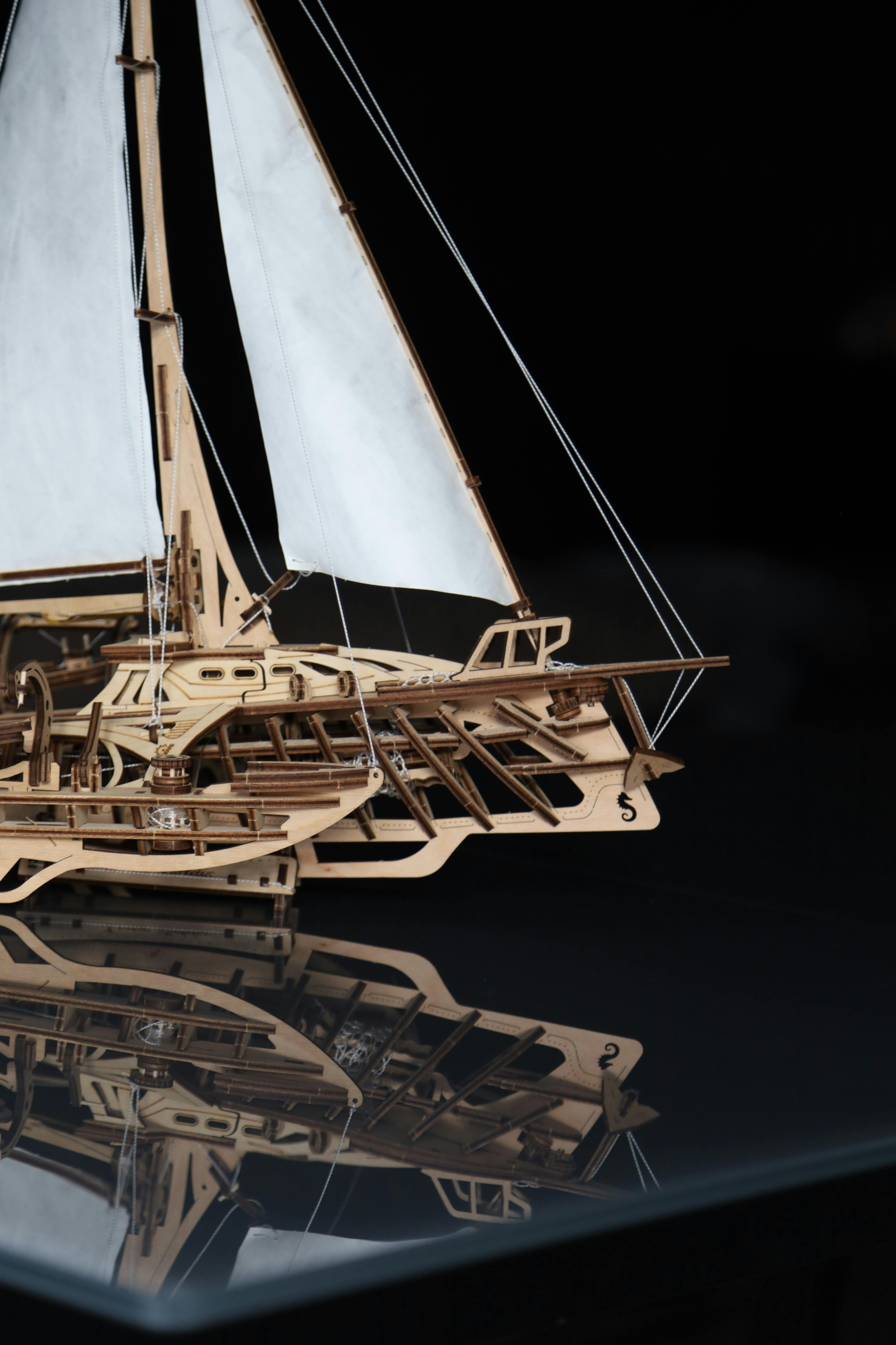 Gratis Foto stok gratis background hitam, bahari, berlayar Foto Stok