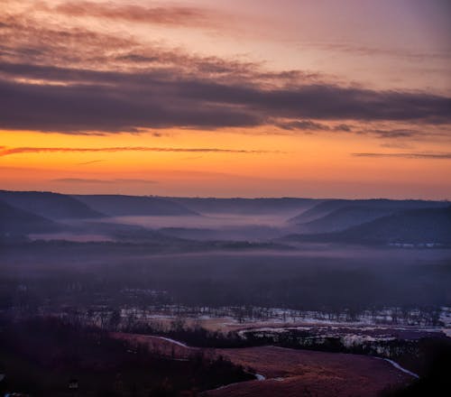 Бесплатное стоковое фото с Аэрофотосъемка, восход, горы