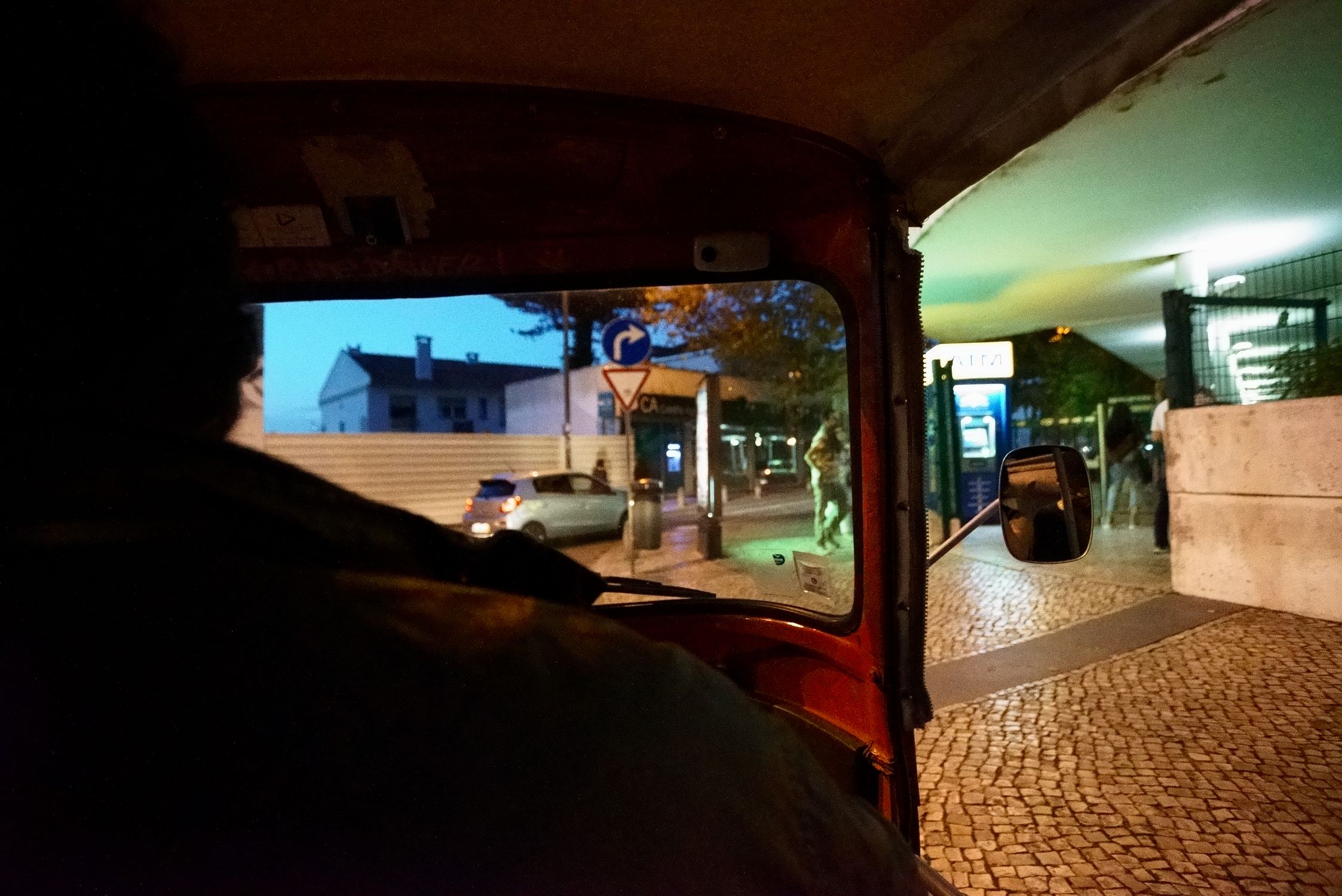 Person Inside Auto rickshaw Free Stock Photo person-inside-auto-rickshaw-free-stock-photo