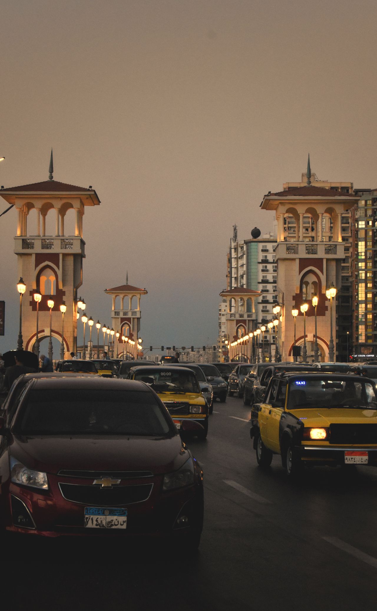 مصر — جسر ستانلي بالإسكندرية؛ صورة فوتوغرافية توضيحية غير مرتبطة مباشرة بالحدث