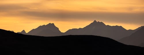 Бесплатное стоковое фото с восход, горы, закат